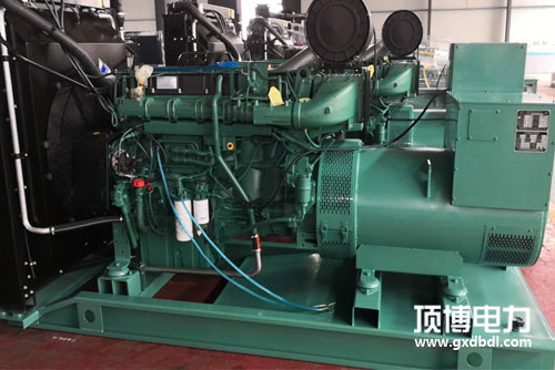 油路里有空氣，無法啟動沃爾沃發(fā)電機組怎么辦?