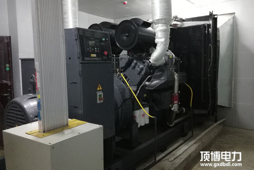 保護(hù)柴油發(fā)電機(jī)組廢氣渦輪增壓器，起動(dòng)運(yùn)行操作應(yīng)注意問(wèn)題