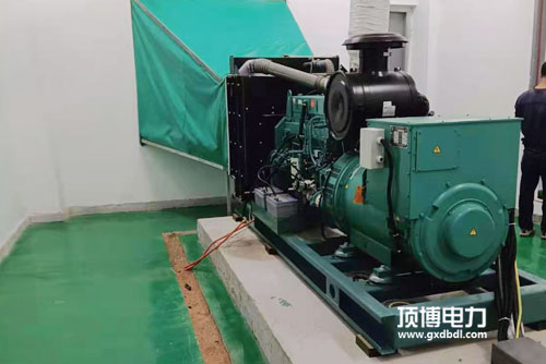 柴油發(fā)電機組好處多，發(fā)動機使用柴油要慎重