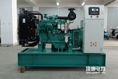 過(guò)熱馬上加冷卻水，難怪柴油發(fā)電機(jī)組又要維修！
